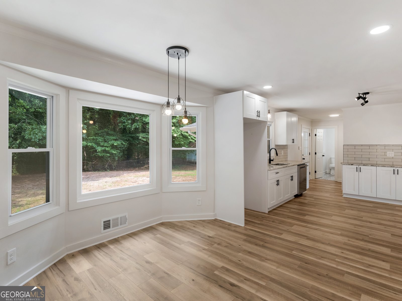 90 Country Roads Circle Stockbridge - 14