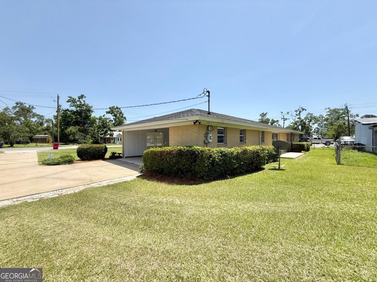 21 Pine Street Hazlehurst - 34