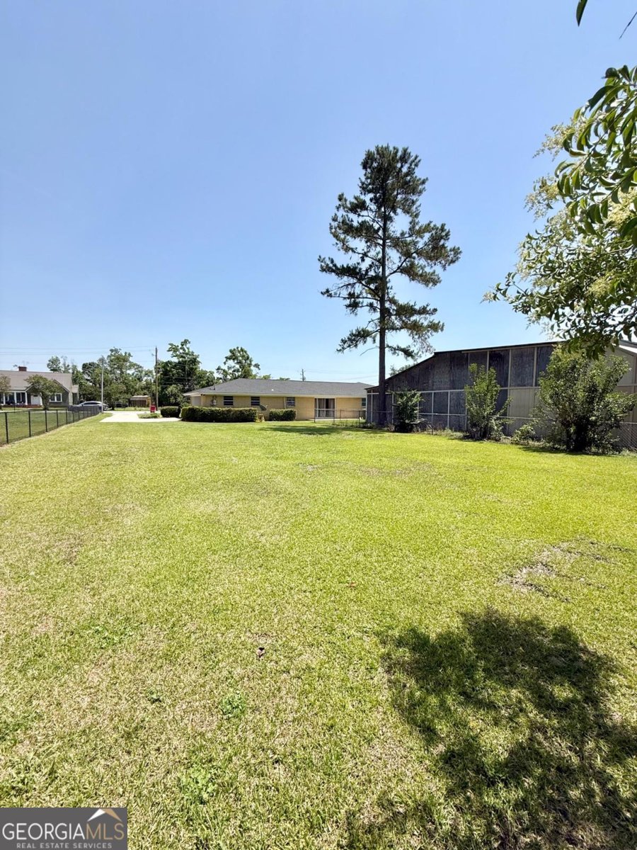 21 Pine Street Hazlehurst - 39