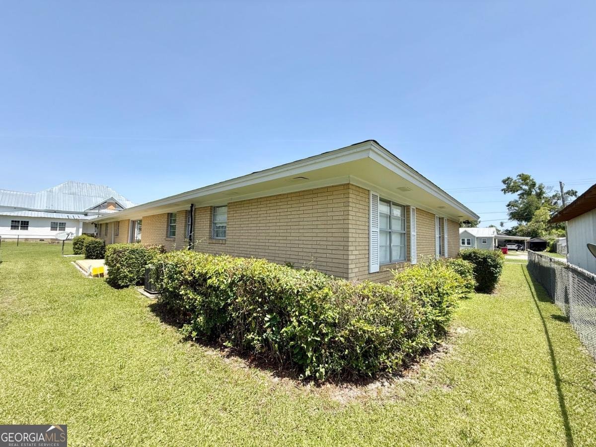 21 Pine Street Hazlehurst - 40