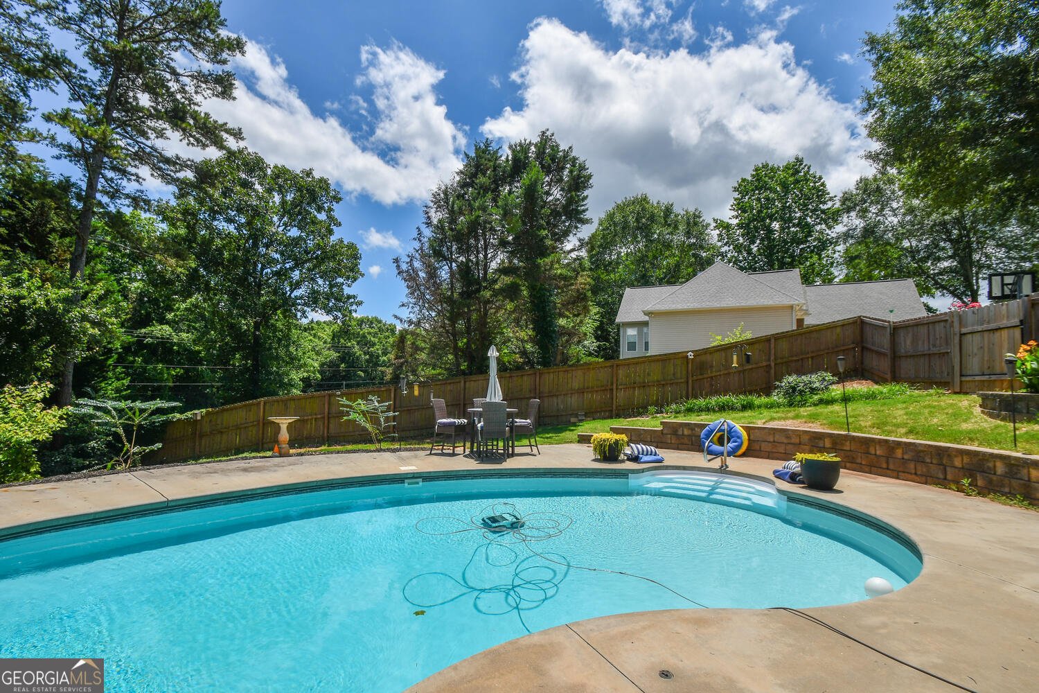 4742 4742 Thunder River Drive Gainesville - 22