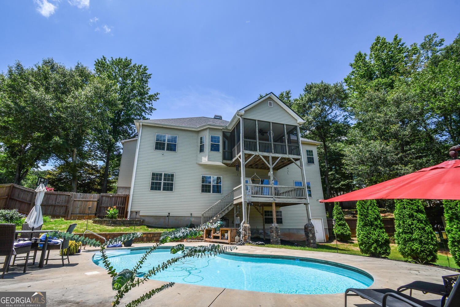 4742 4742 Thunder River Drive Gainesville - 24