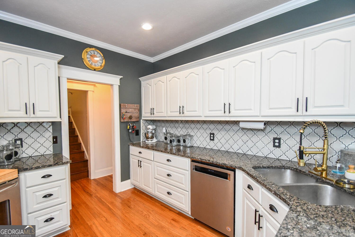4742 4742 Thunder River Drive Gainesville - 76