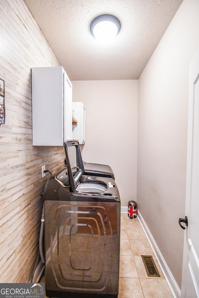 4742 4742 Thunder River Drive Gainesville - 92