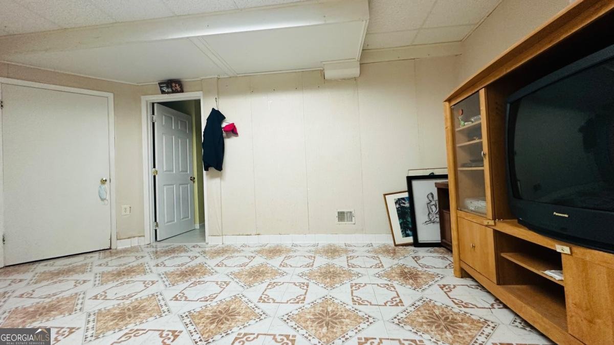 472 Opel Street Riverdale - 7