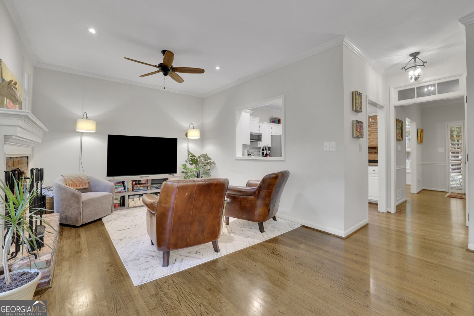 305 River Glen Drive Roswell - 12