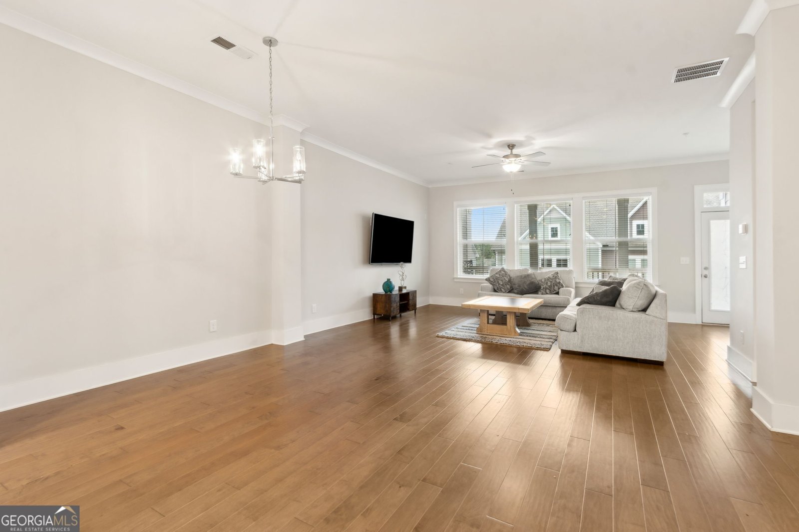 2734 Bell Drive Smyrna - 19