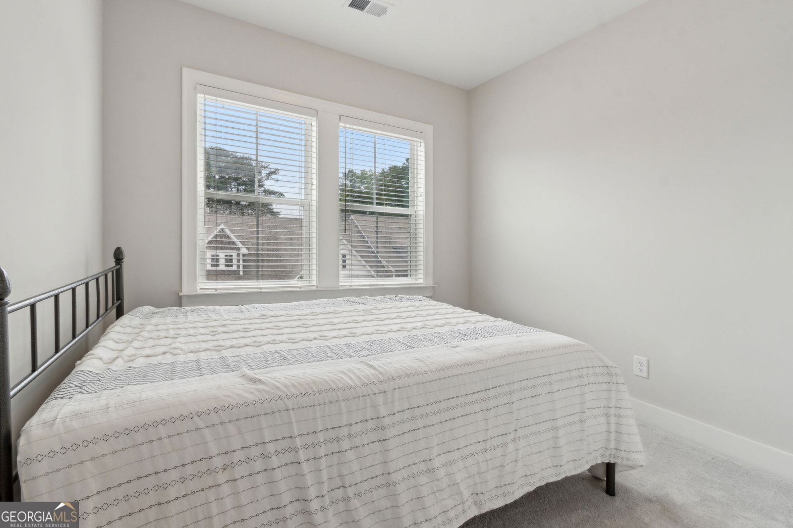 2734 Bell Drive Smyrna - 33