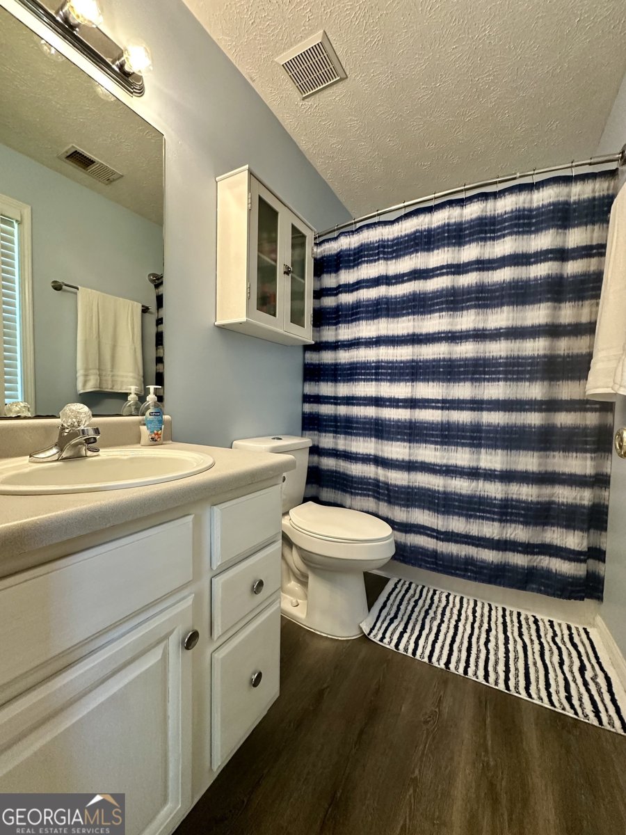 160 Springdale Court Newborn - 1