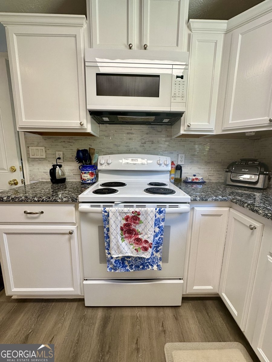 160 Springdale Court Newborn - 13