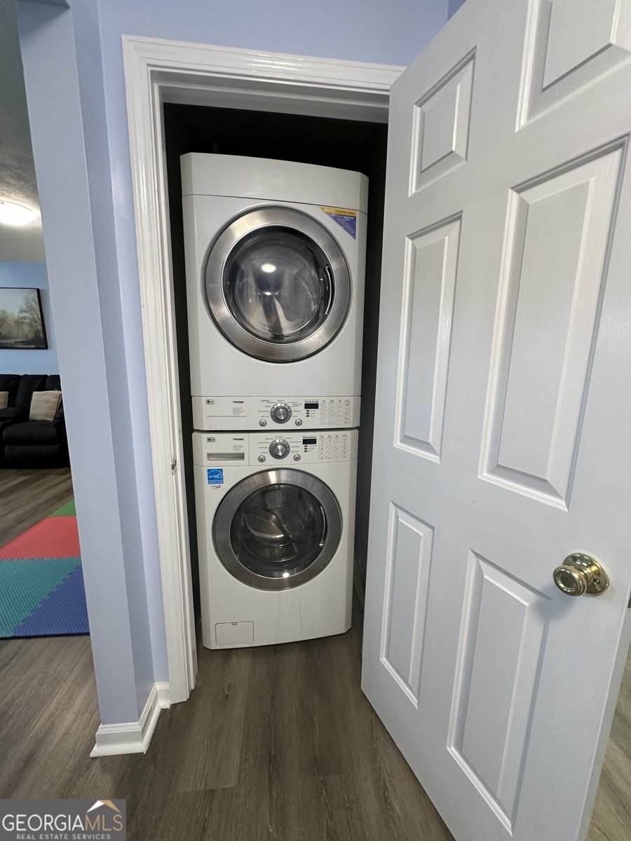 160 Springdale Court Newborn - 2