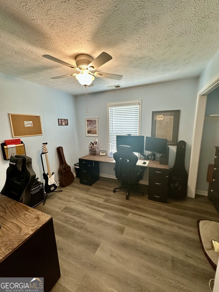 160 Springdale Court Newborn - 5