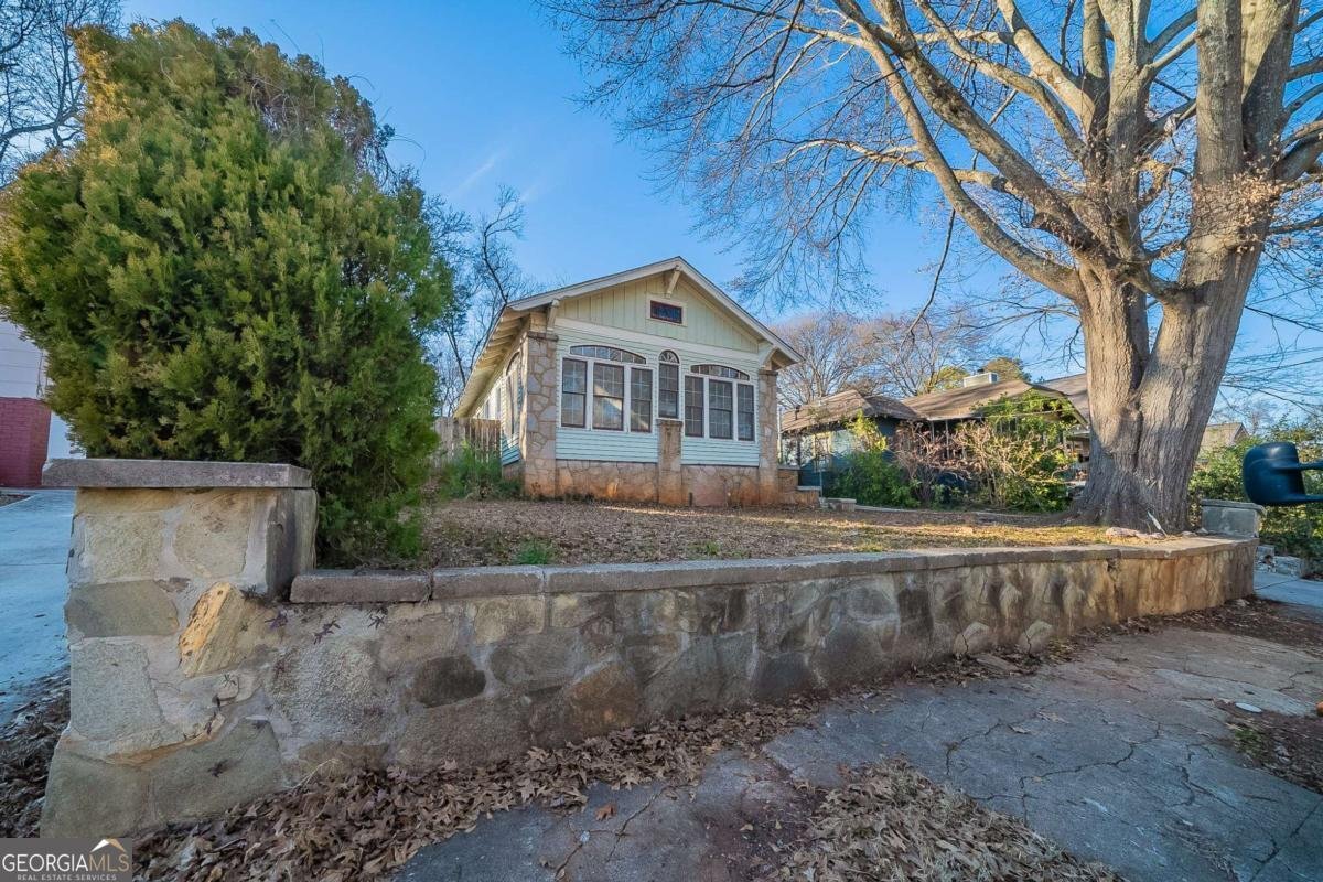 1453 Graham Street Atlanta - 1