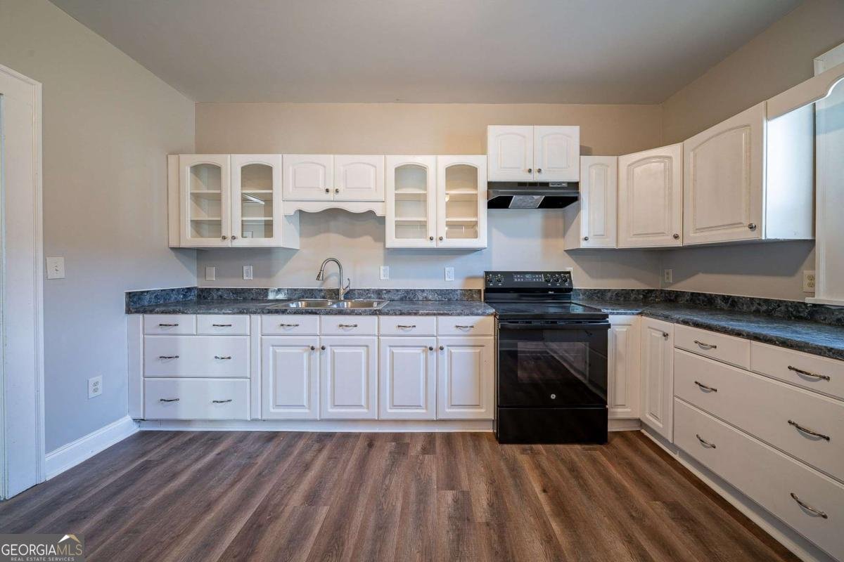 1453 Graham Street Atlanta - 2