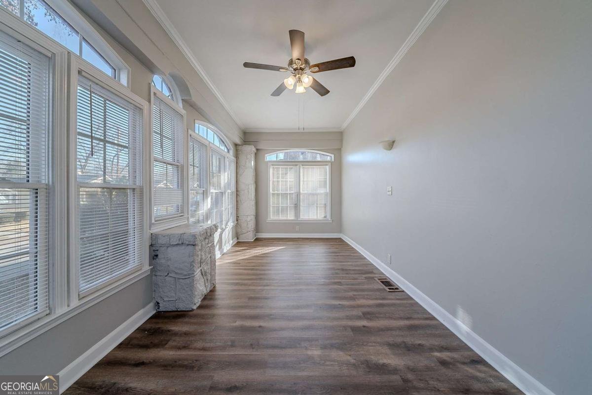 1453 Graham Street Atlanta - 25