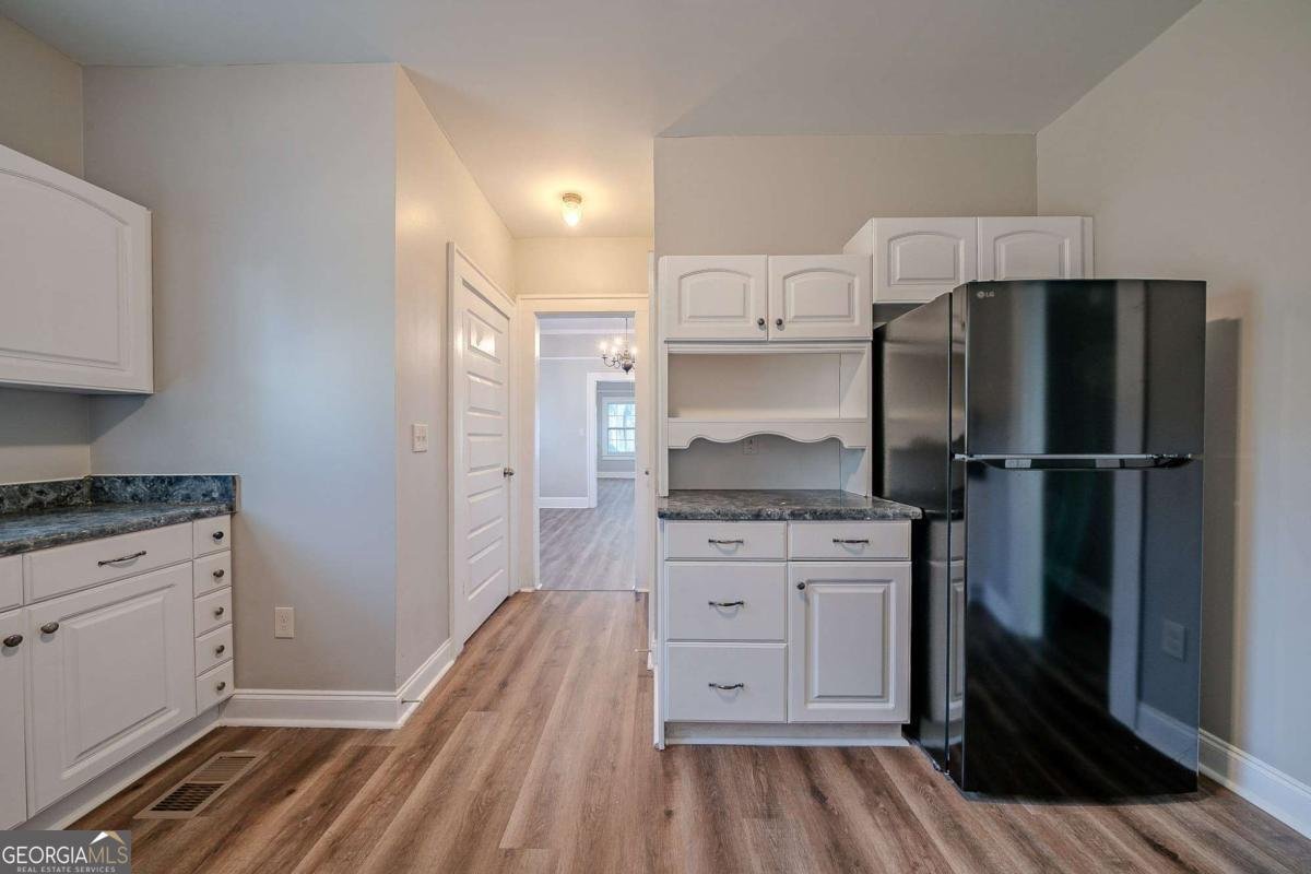 1453 Graham Street Atlanta - 4