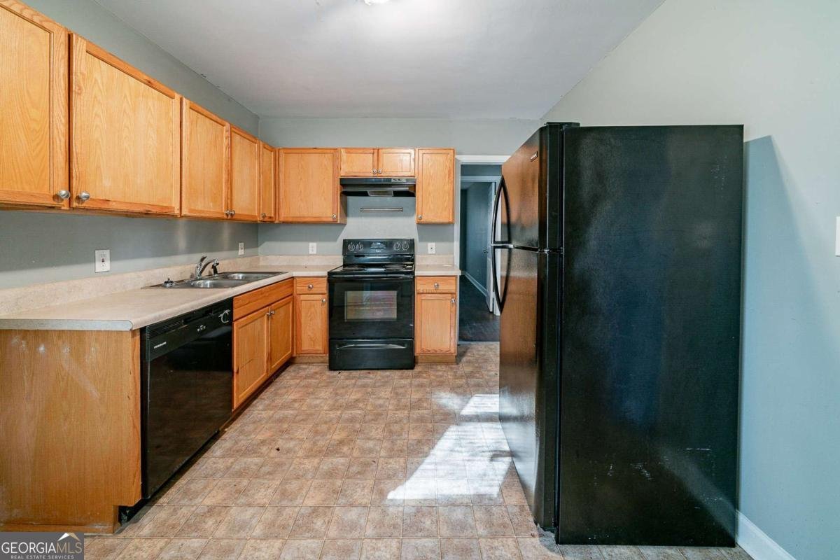 1555 Rupert Road Decatur - 4