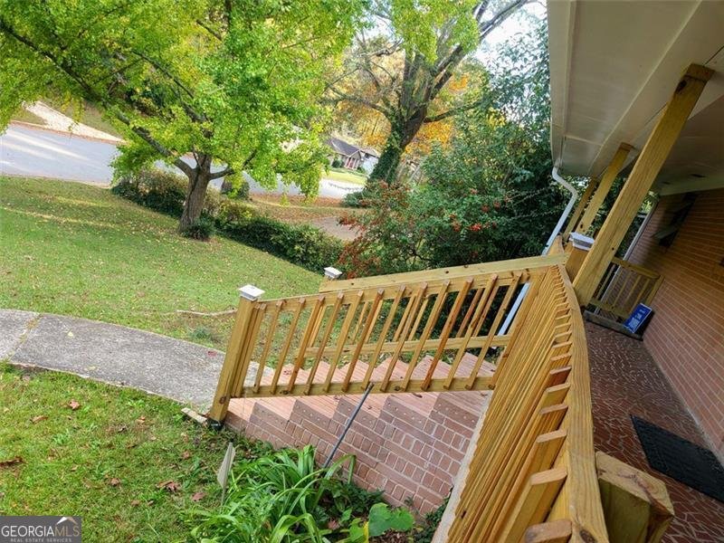 1723 FORT VALLEY Drive Atlanta - 4