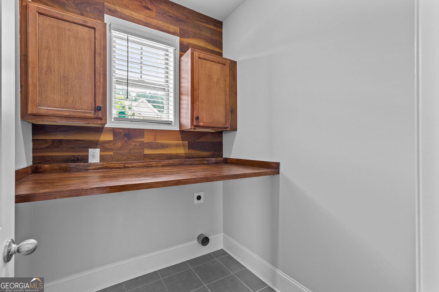 6469 Crosscreek Lane Lane Flowery Branch - 6