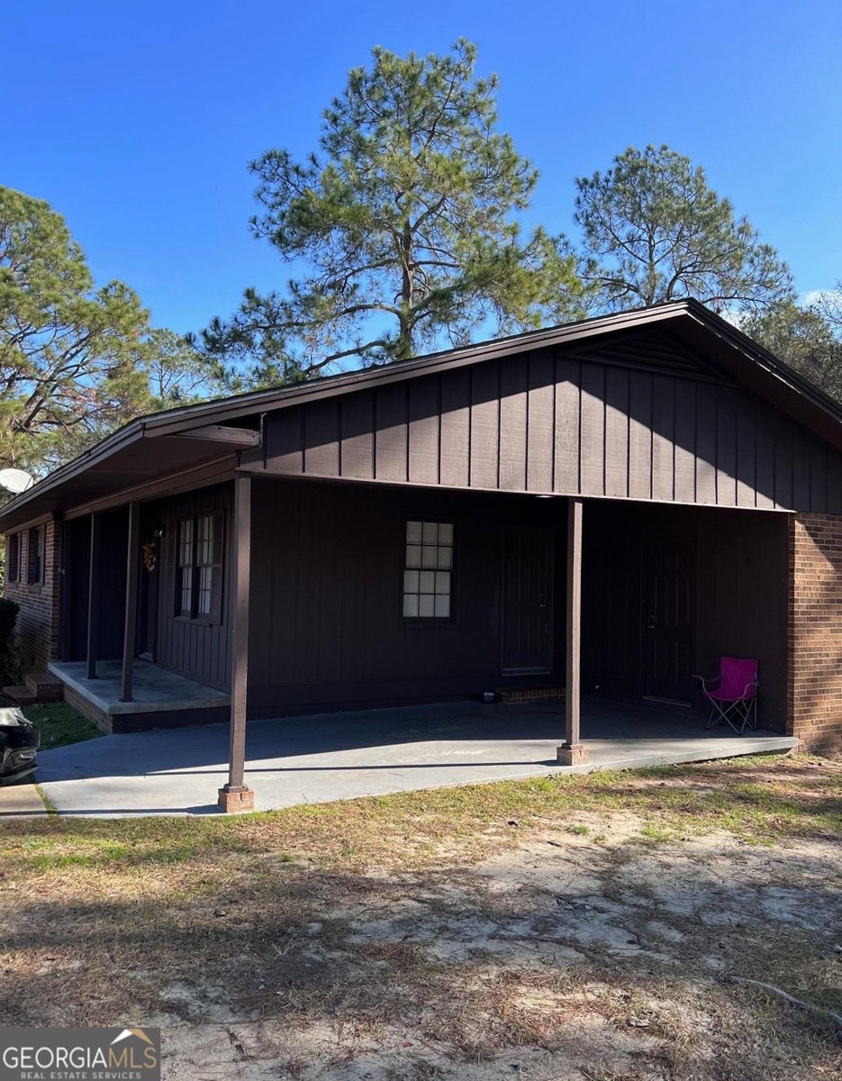 5534 Russell Avenue Eastman - 3
