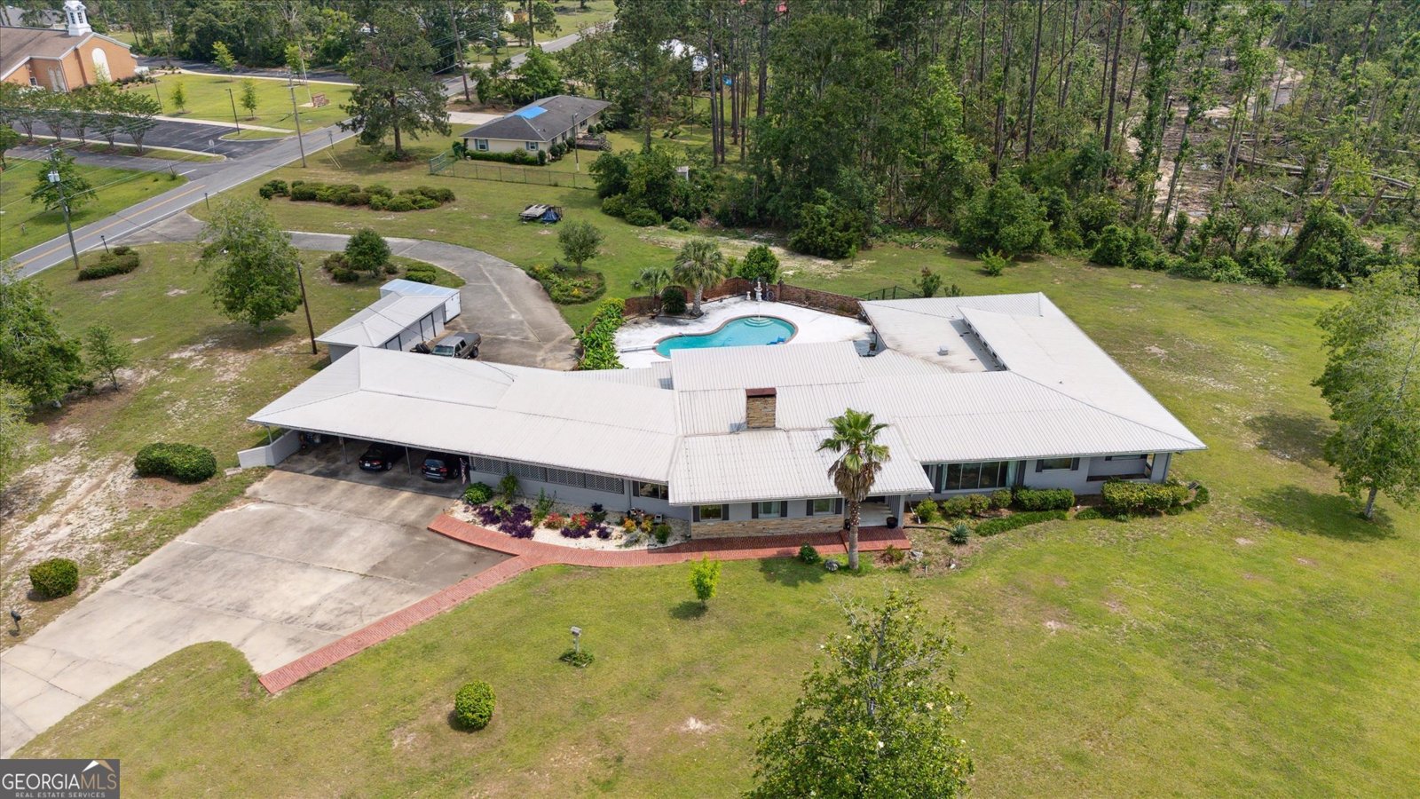 142 Tallahassee Street Hazlehurst - 32