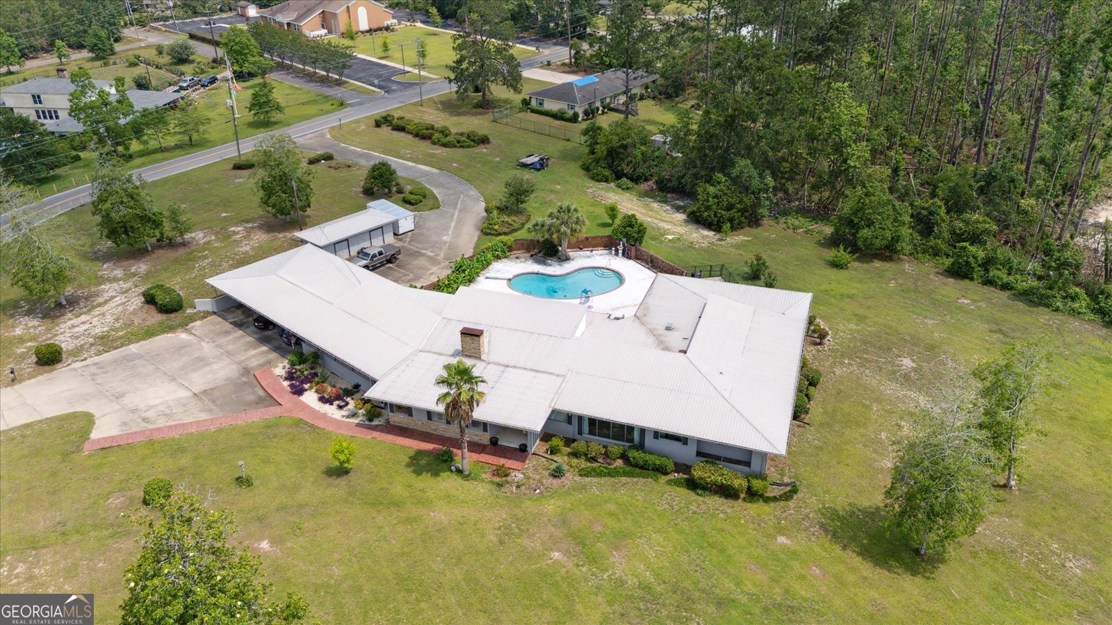 142 Tallahassee Street Hazlehurst - 33