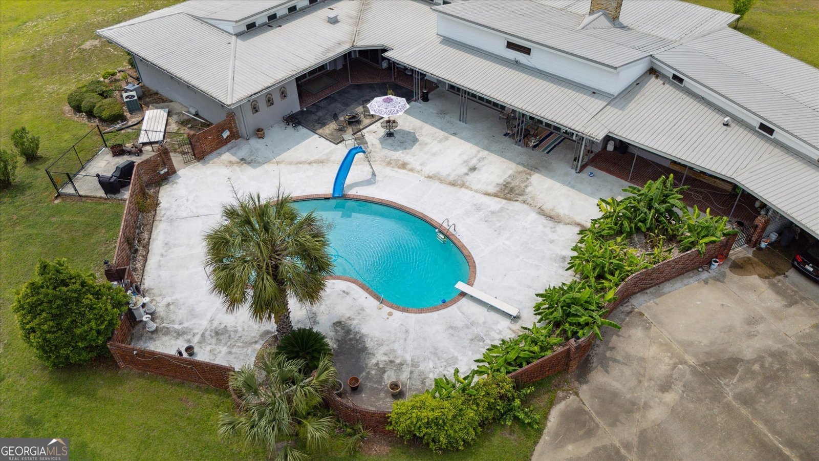 142 Tallahassee Street Hazlehurst - 39