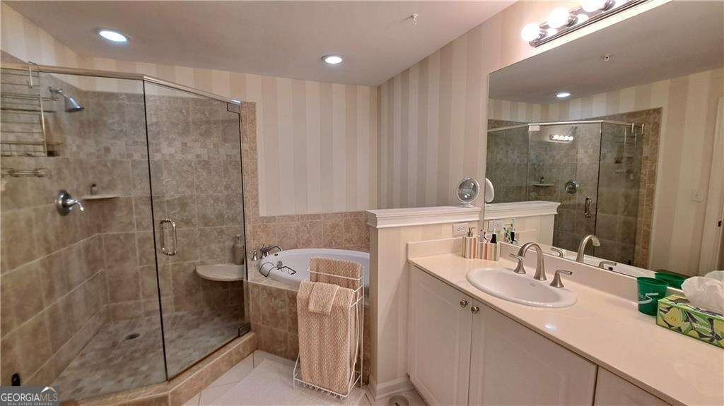 3275 Lenox Road Atlanta - 27