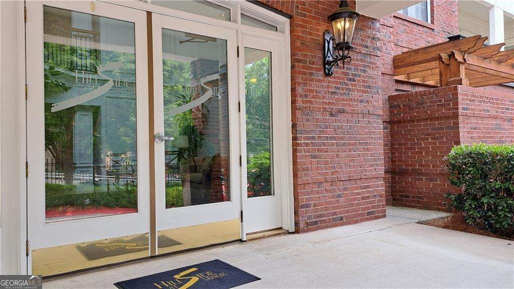 3275 Lenox Road Atlanta - 39