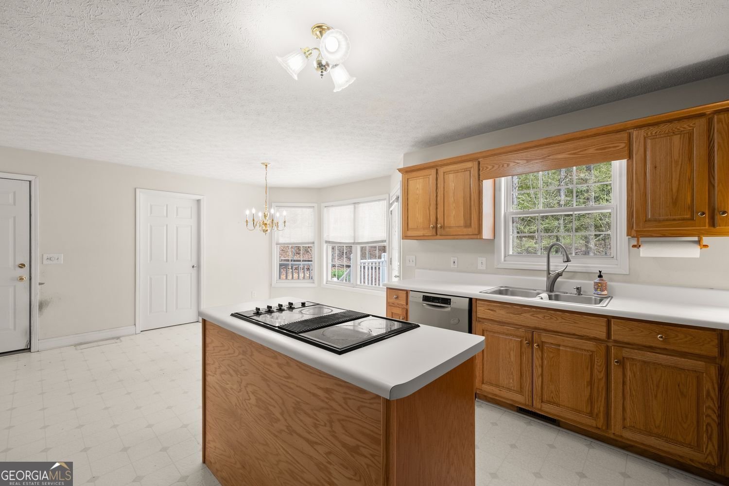 61 Leafview Drive Cleveland - 29