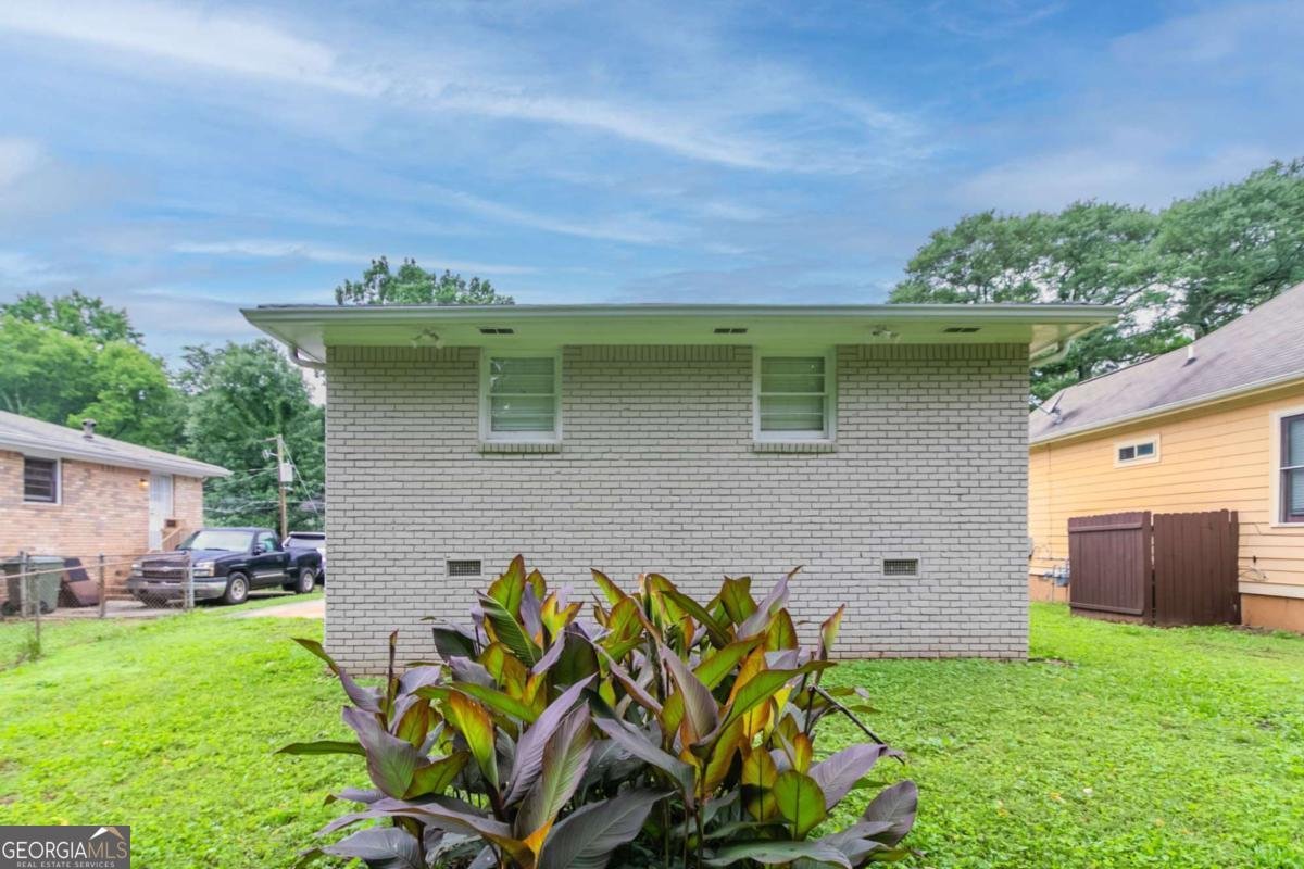 933 Capitol View Avenue Atlanta - 18