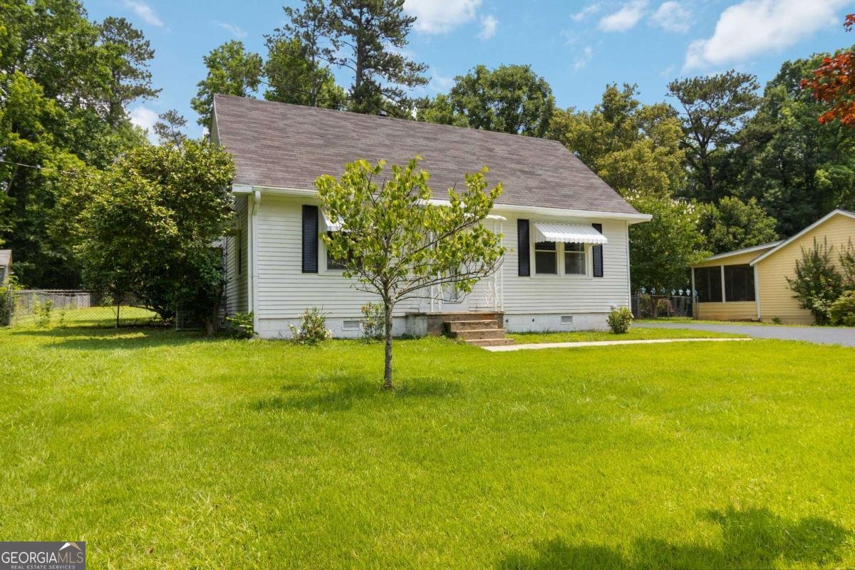 8185 Rivertown Road Fairburn - 2