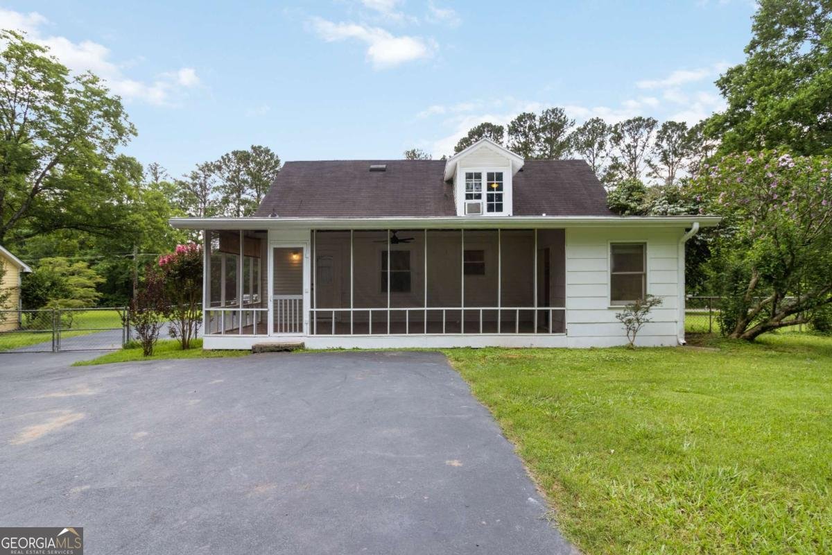 8185 Rivertown Road Fairburn - 27