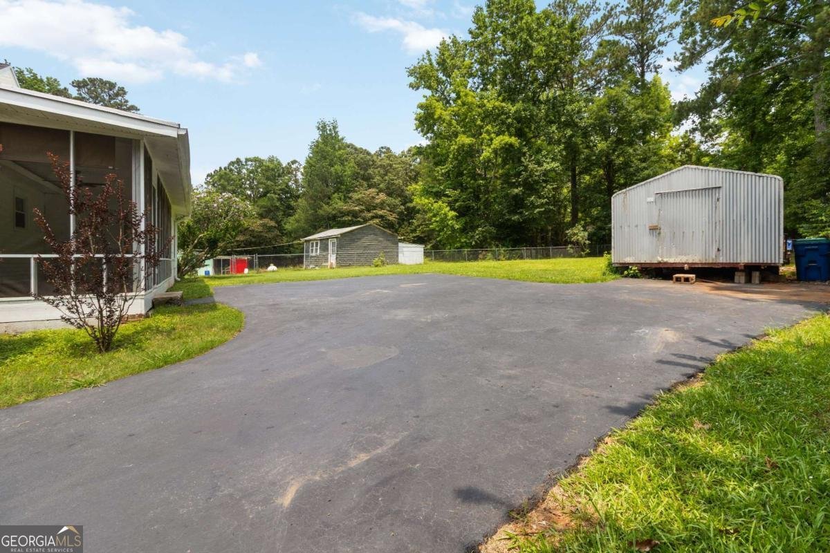 8185 Rivertown Road Fairburn - 30