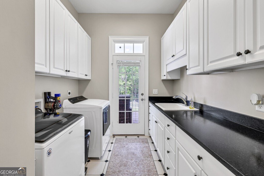 5588 Rhododendron Trail Douglasville - 34