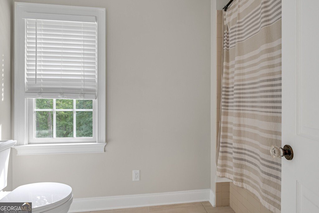 5588 Rhododendron Trail Douglasville - 56