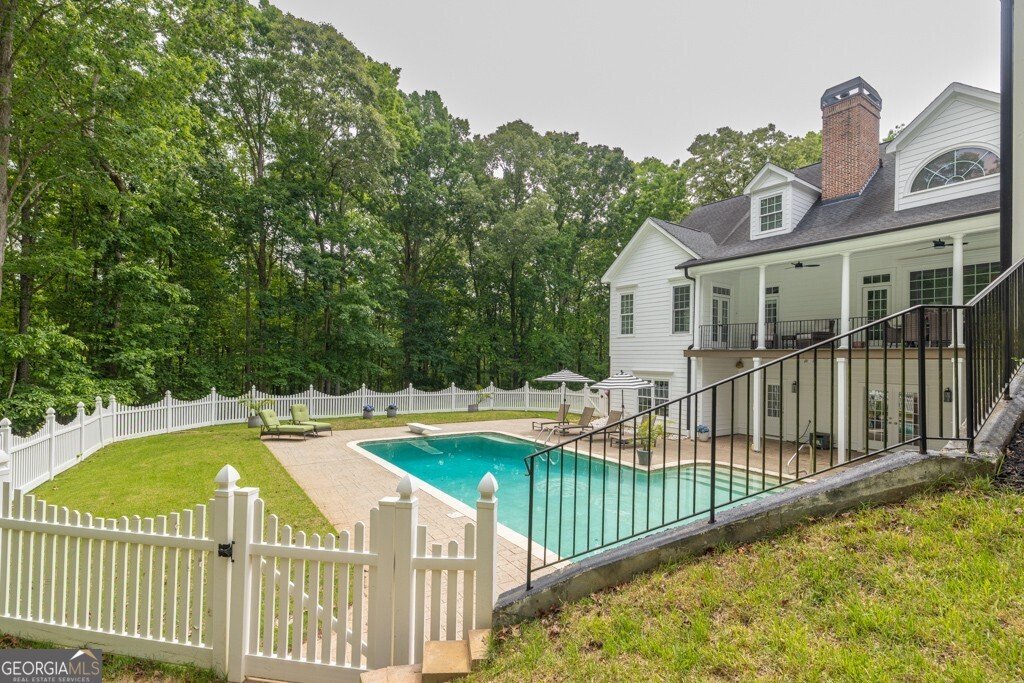 5588 Rhododendron Trail Douglasville - 74