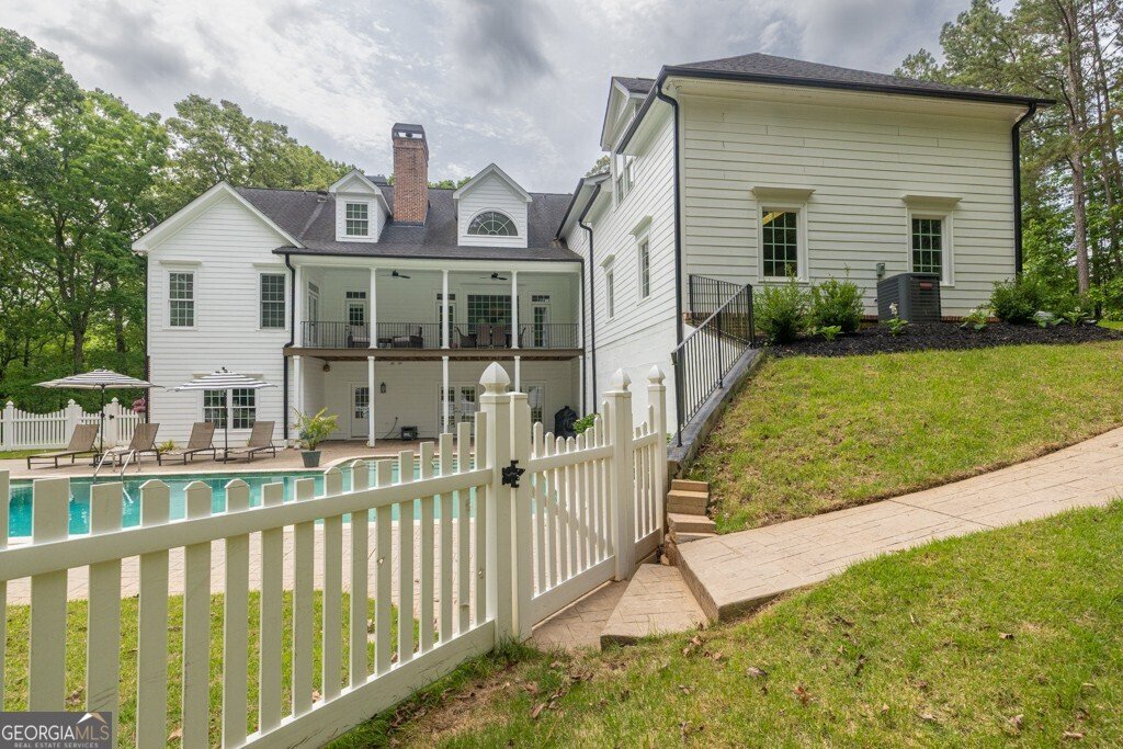 5588 Rhododendron Trail Douglasville - 76