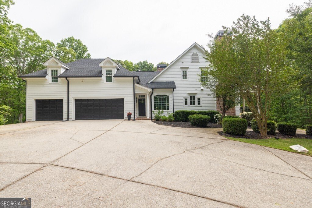 5588 Rhododendron Trail Douglasville - 80