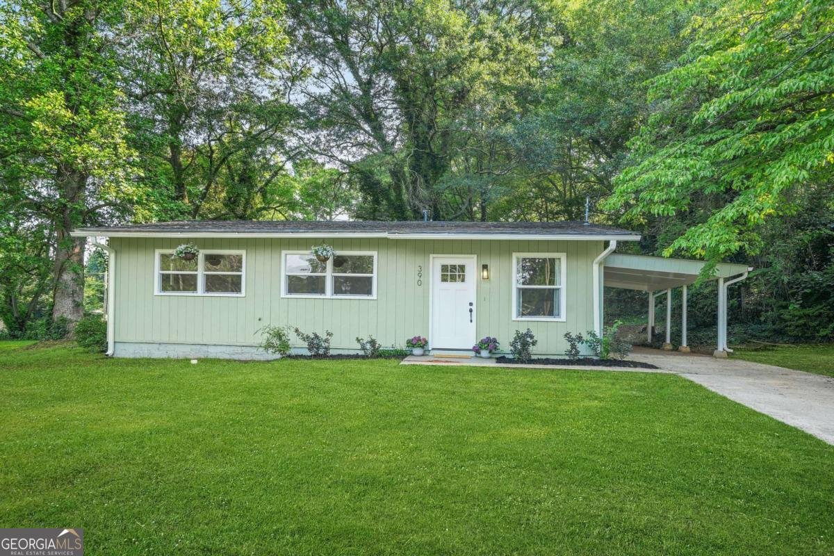 390 Lincoln Place Atlanta - 1