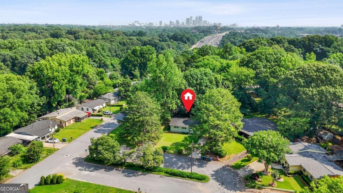 390 Lincoln Place Atlanta - 2