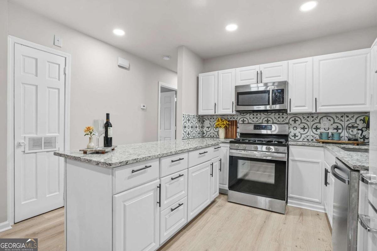390 Lincoln Place Atlanta - 8