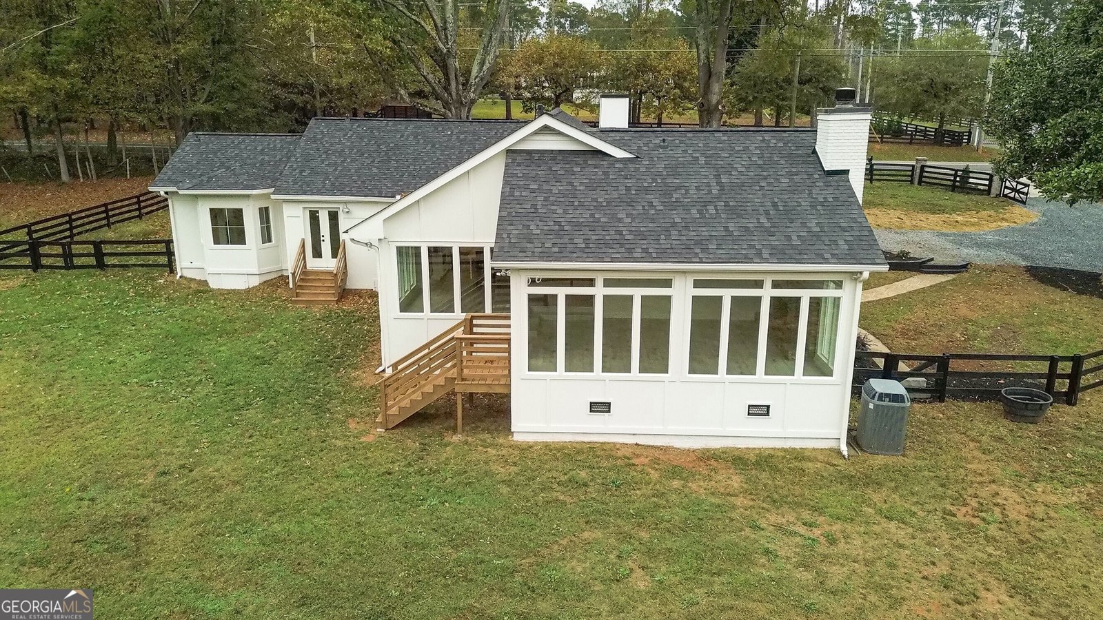 15585 Thompson Road Alpharetta - 38