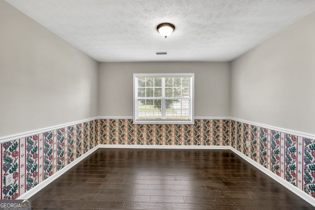 1510 Summer Lake Terrace Loganville - 15