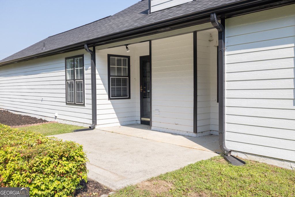 1510 Summer Lake Terrace Loganville - 36