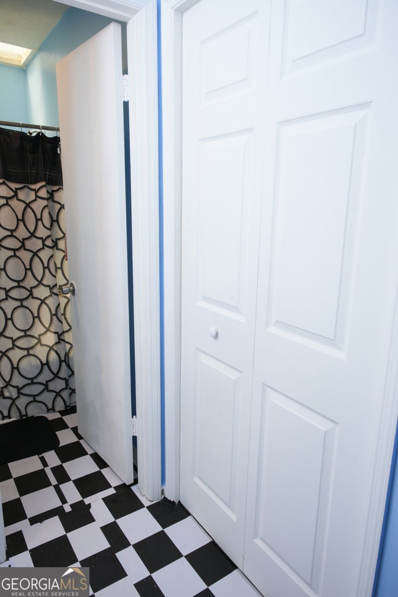 852 GLYNN OAKS Drive Clarkston - 29