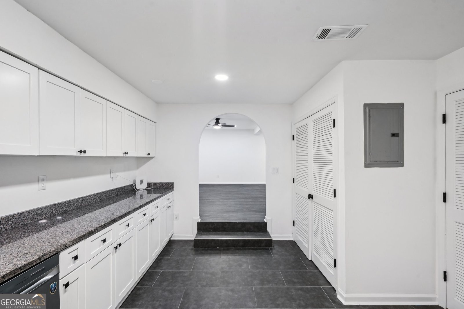 5490 Chemin De Vie Sandy Springs - 12