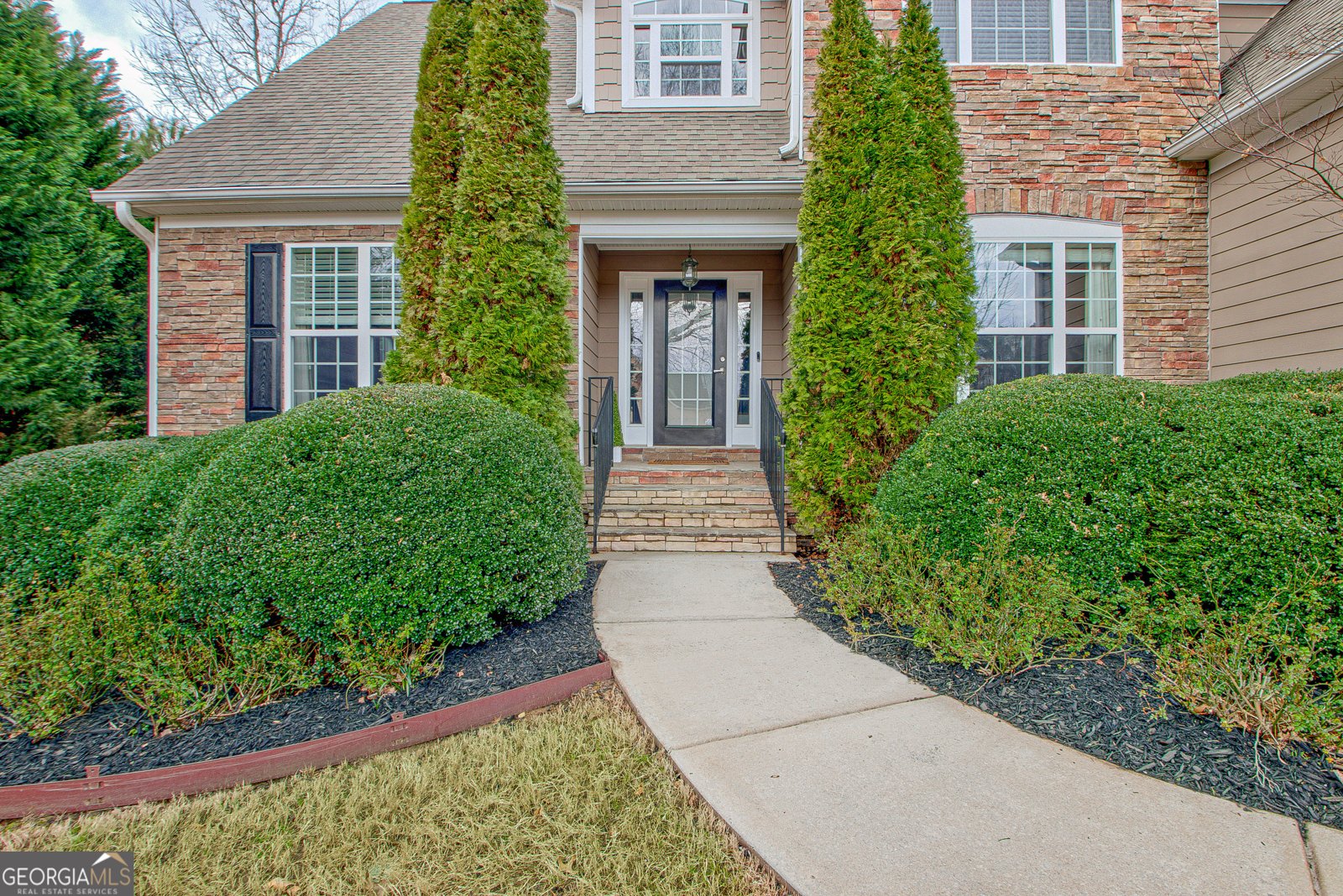 135 Edgewater Trail Fayetteville - 1