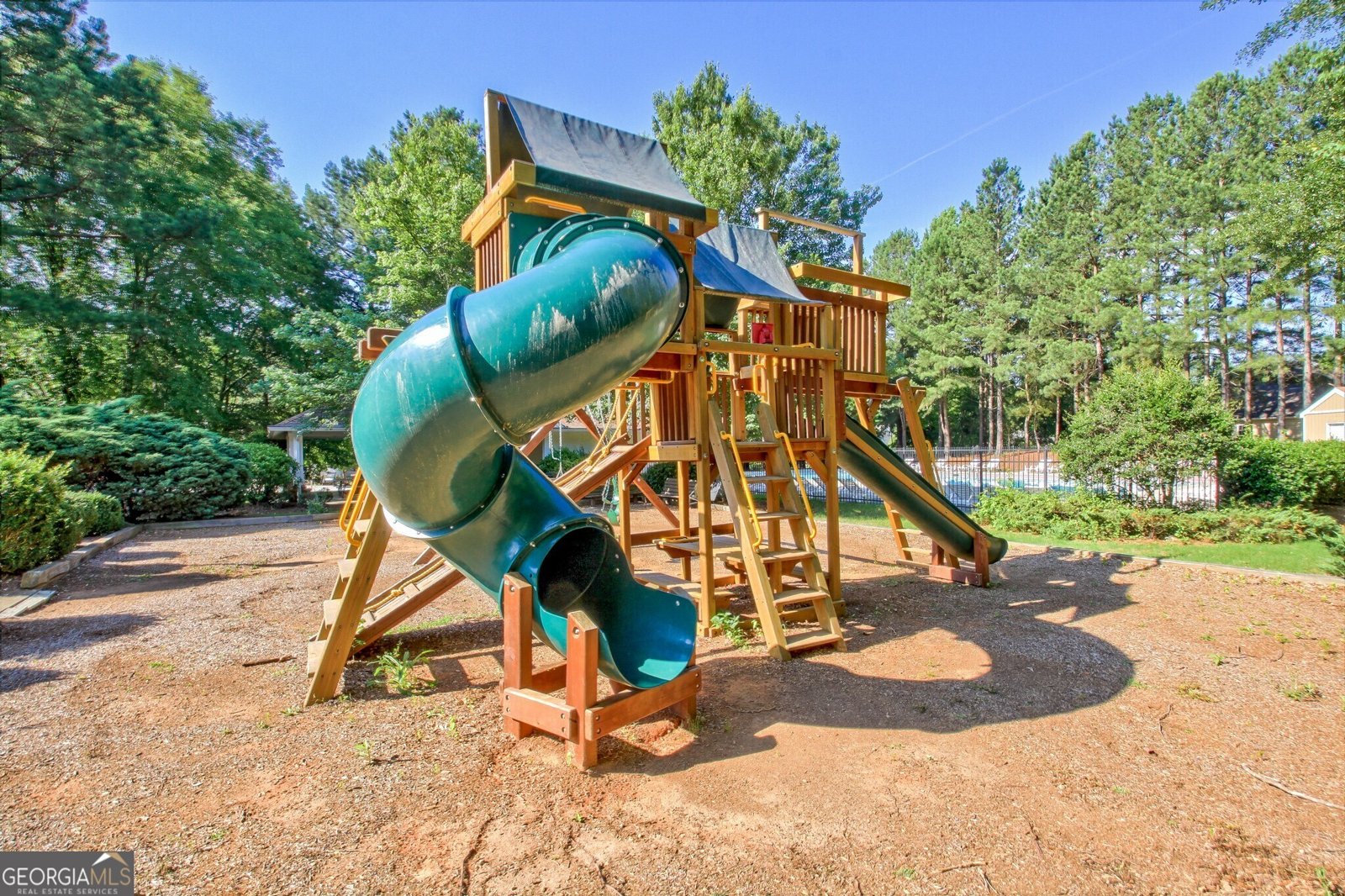 135 Edgewater Trail Fayetteville - 49
