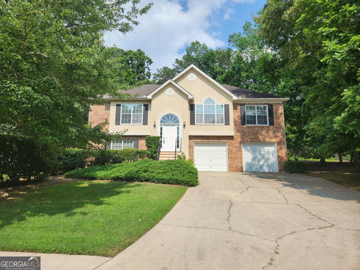 5619 Wandering Vine Lane Mableton - 1